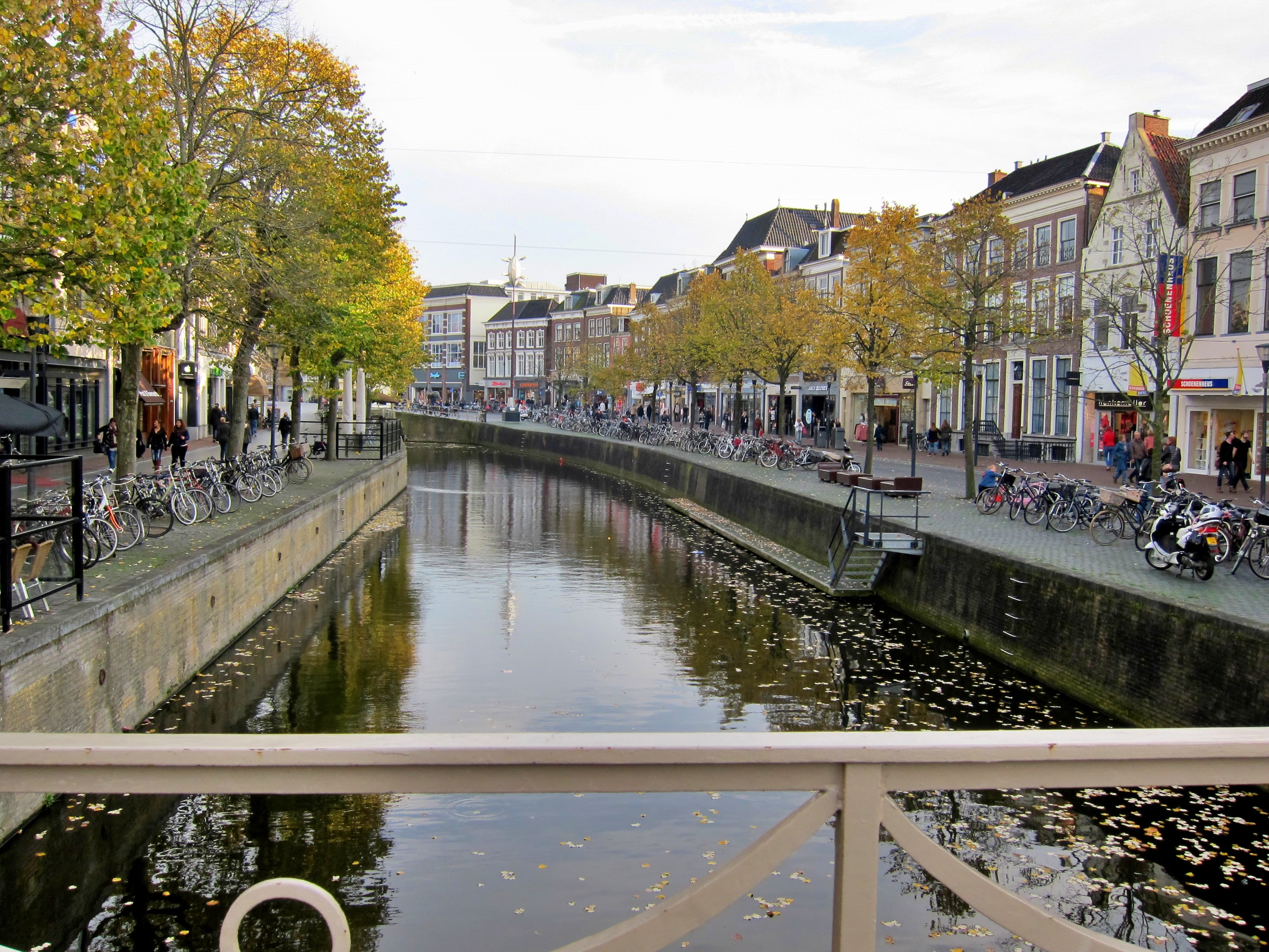 Leeuwarden stadsaanzicht — escorts, parenclubs en massage reviews